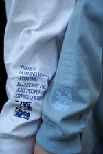 "Nothing wrong with the blue berry pie" Long sleeve T-shirt - Blue