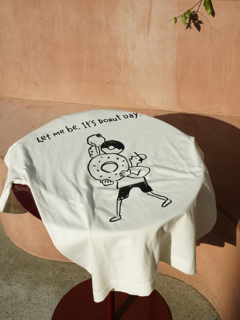 sew donut  day T-shirt　ホワイト