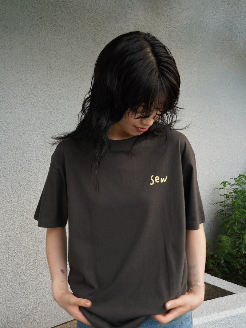 sew donut day T-shirt スミ
