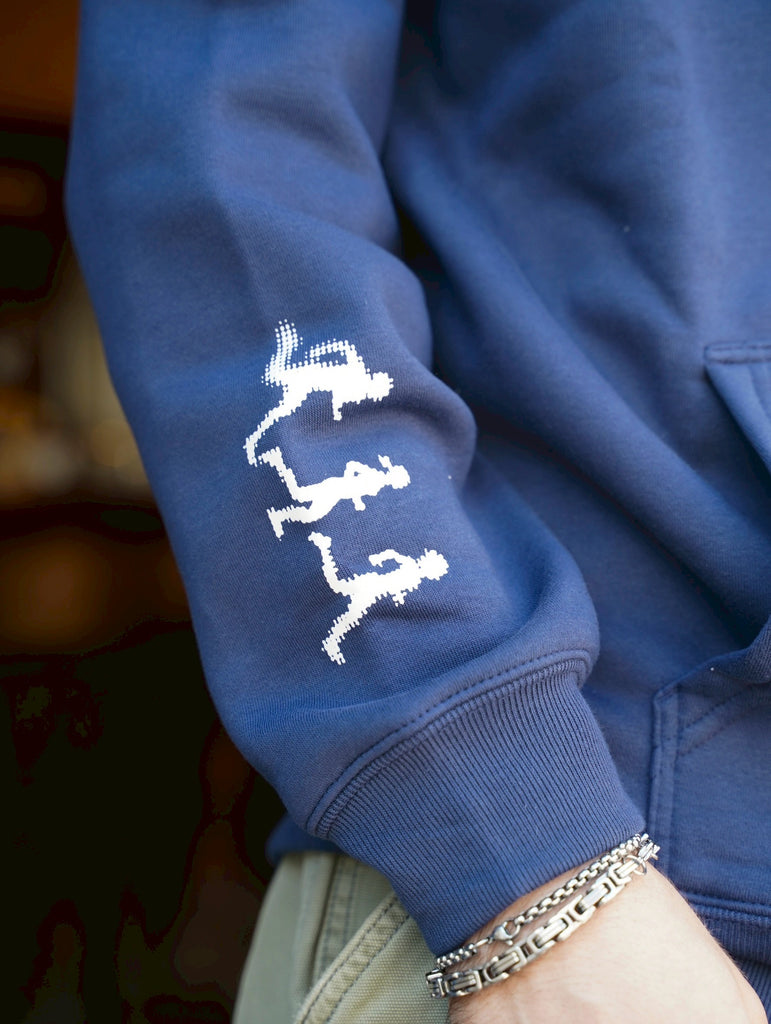 Running in the yoyogipark Hoodie <Navy>